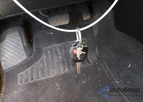 2016 Toyota Tacoma Sr5 V6 z USA, uszkodzony, nr VIN 3TMAZ5CN9GM013772